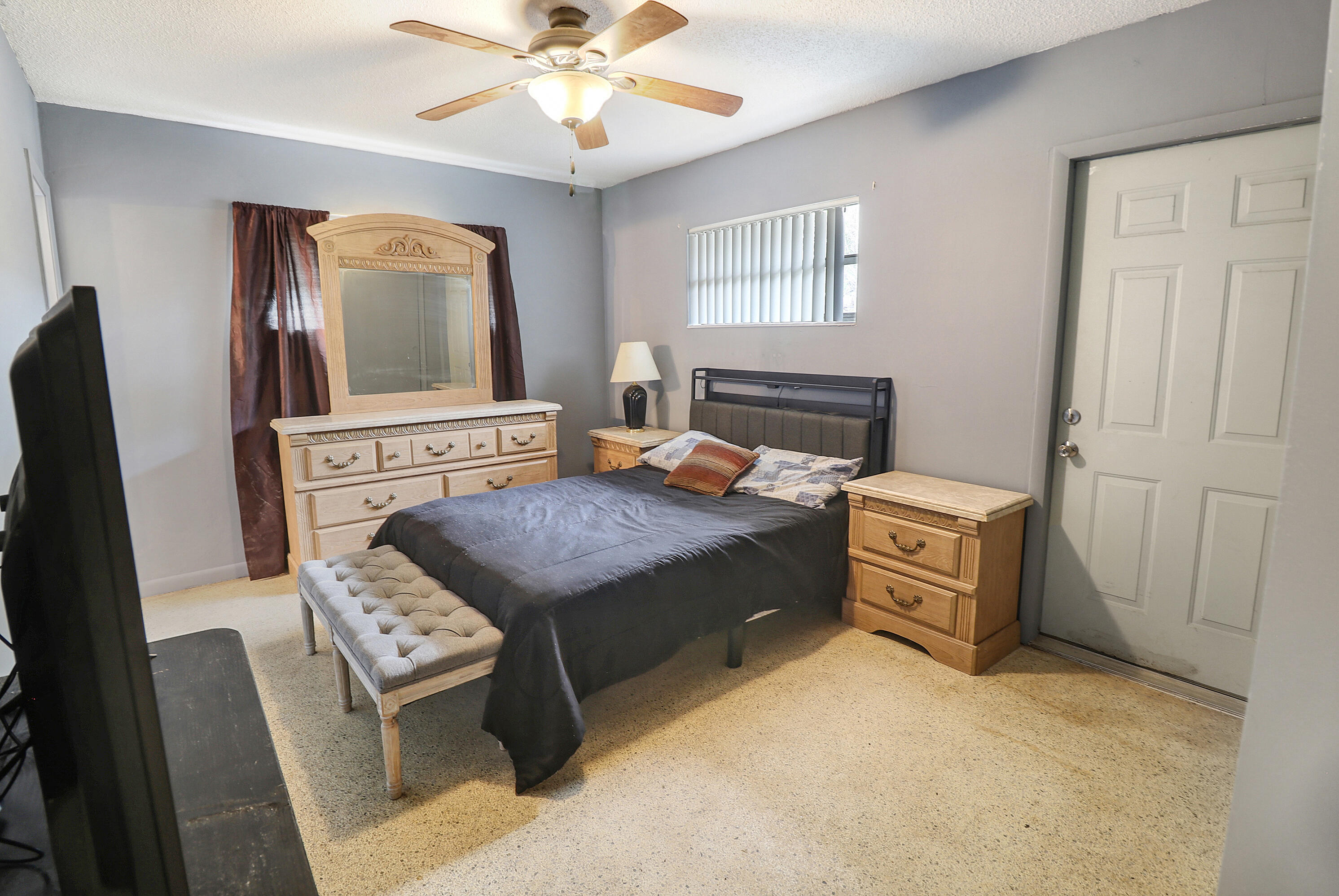 WILTON MANORS - Residential Income