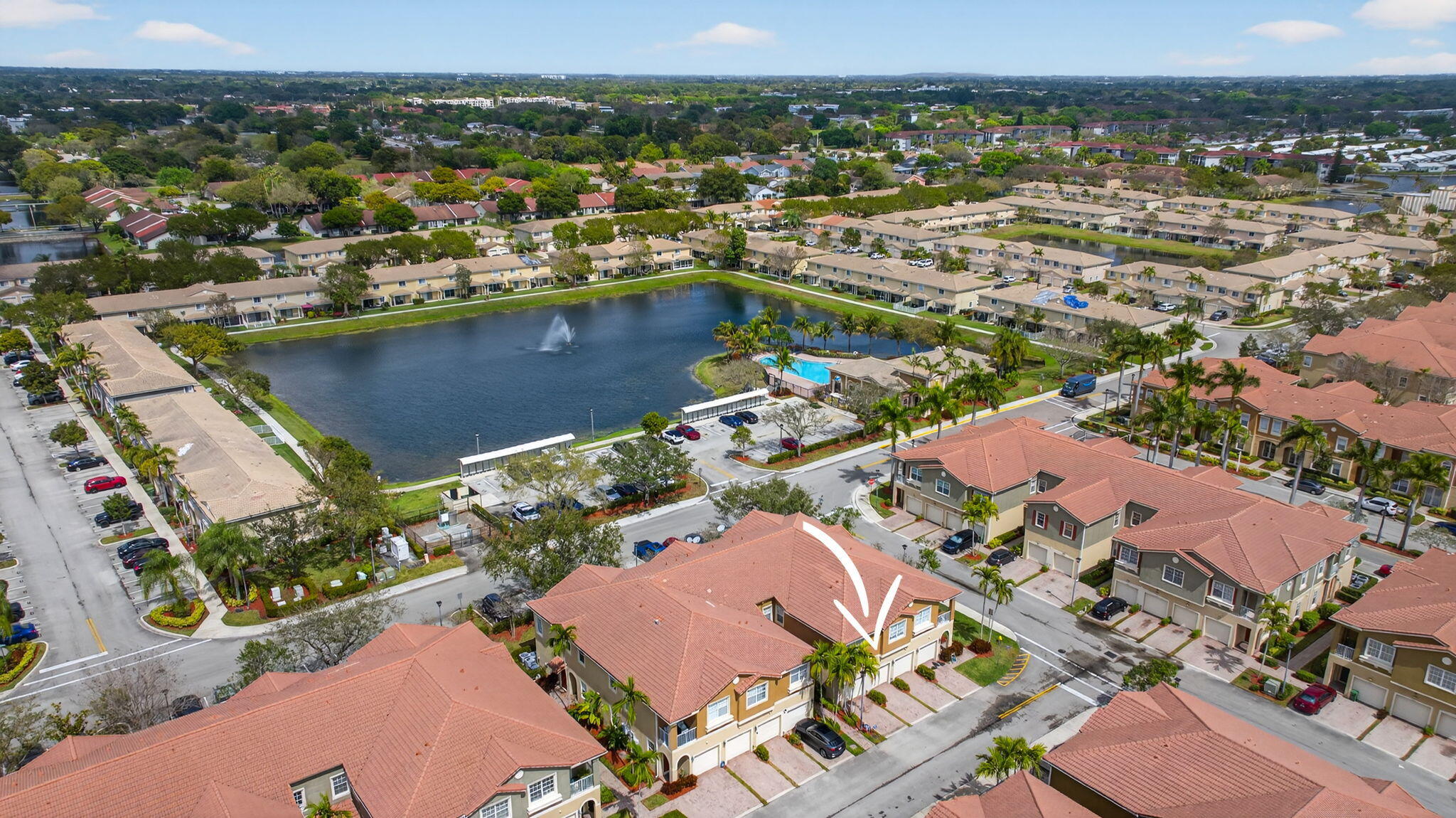 HAMPTON HILLS CONDO - Residential