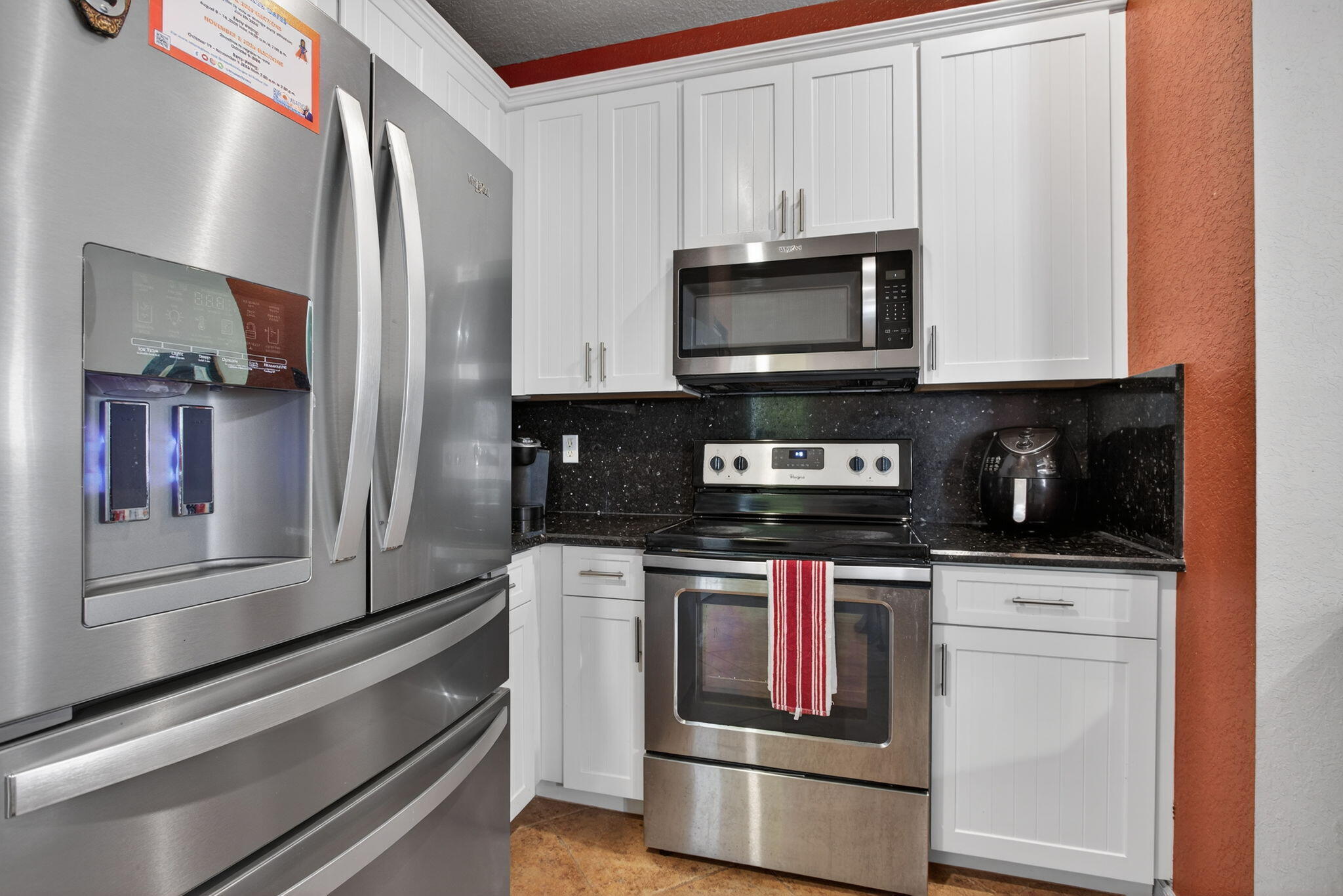 HAMPTON HILLS CONDO - Residential