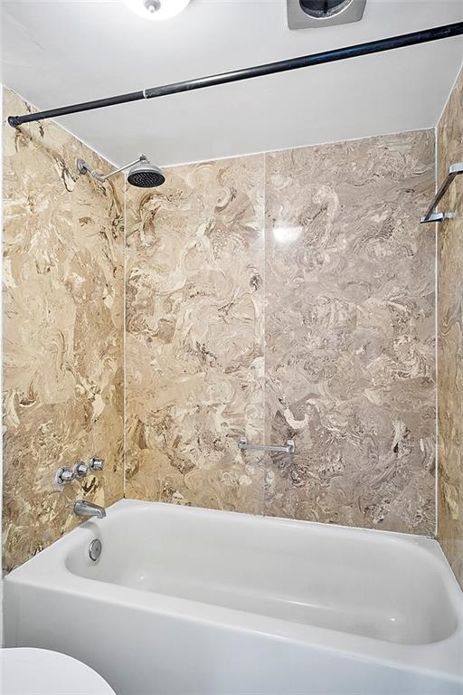 River Manor Condo - Residential