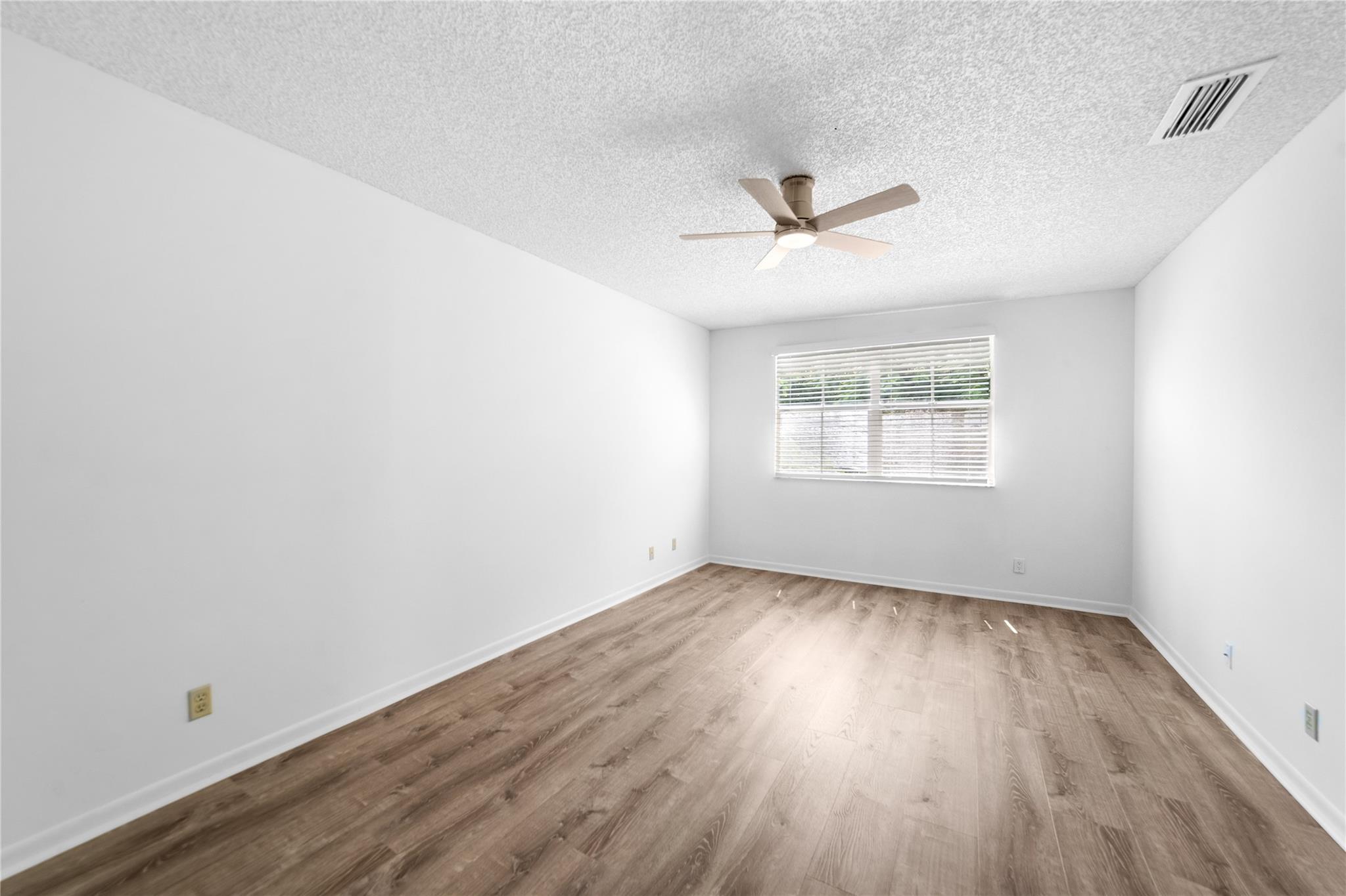 Coral Bay Prcl H 140-10 B - Residential