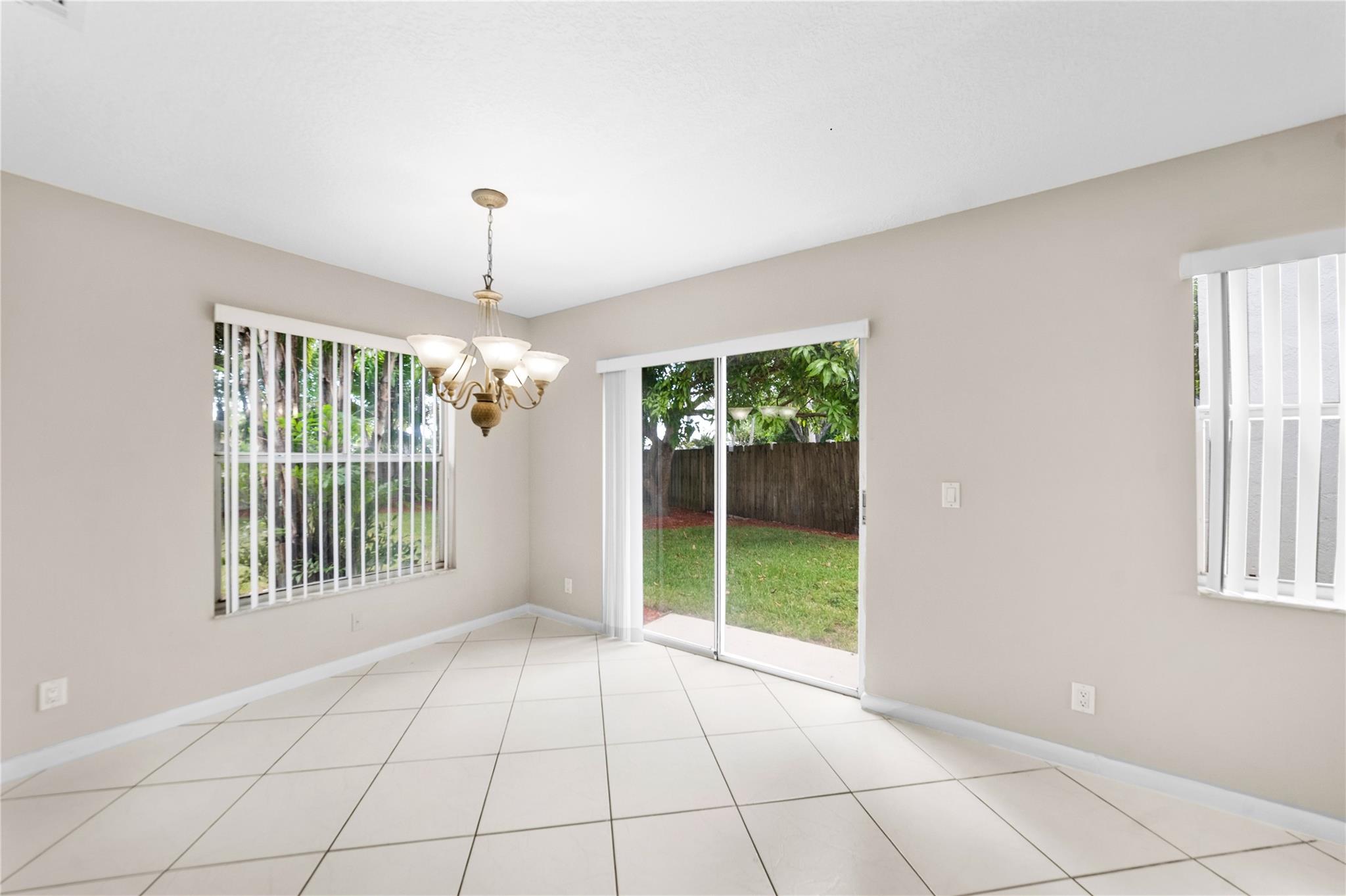 Coral Bay Prcl H 140-10 B - Residential