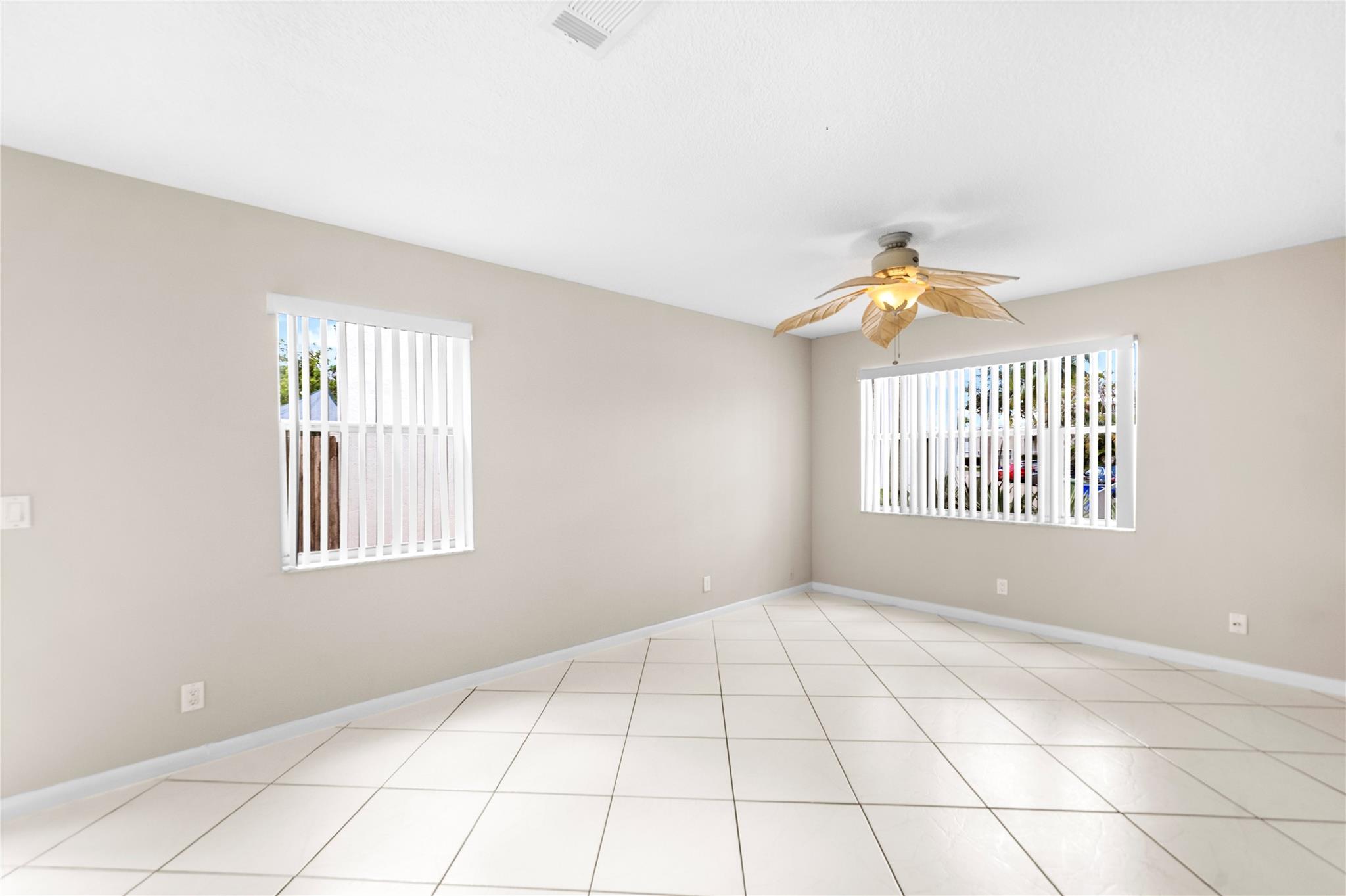 Coral Bay Prcl H 140-10 B - Residential