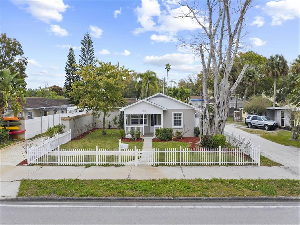 EDGEWOOD SECOND ADDITION TO VERO BEACH - Residential