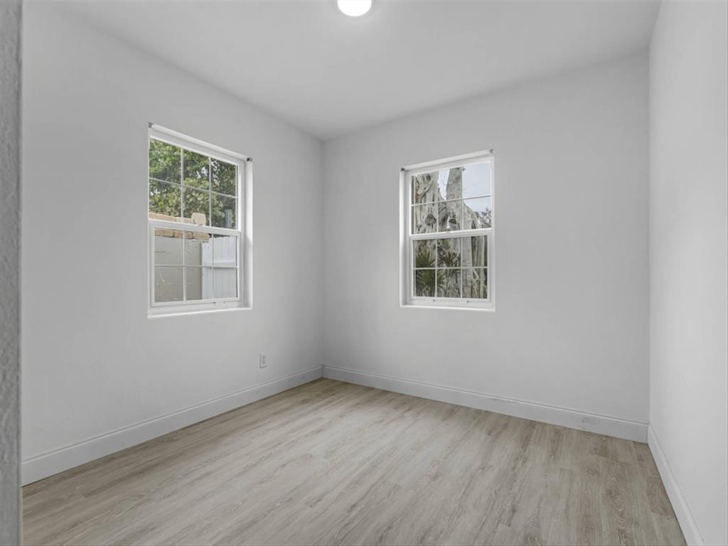 EDGEWOOD SECOND ADDITION TO VERO BEACH - Residential