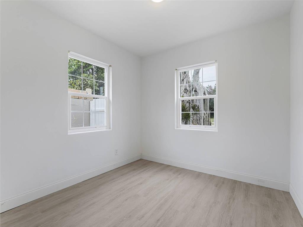 EDGEWOOD SECOND ADDITION TO VERO BEACH - Residential