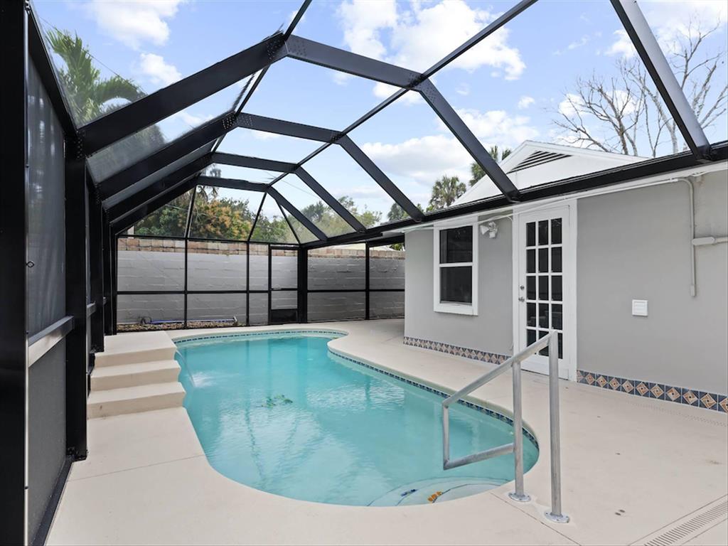 EDGEWOOD SECOND ADDITION TO VERO BEACH - Residential