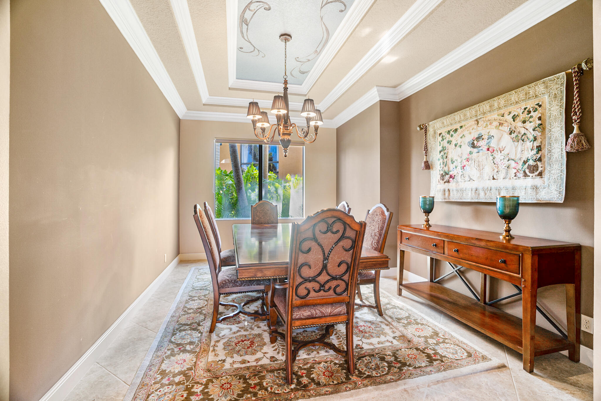 Versailles - Residential Lease