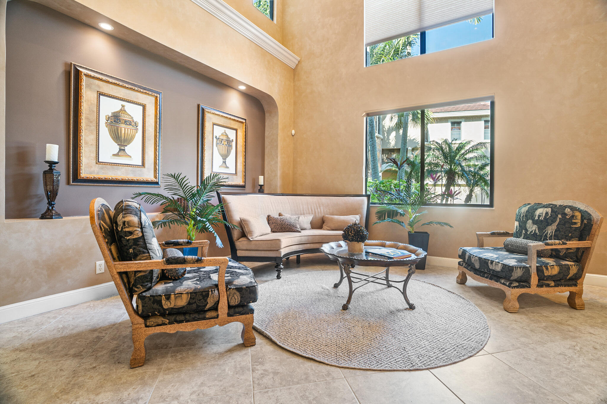 Versailles - Residential Lease