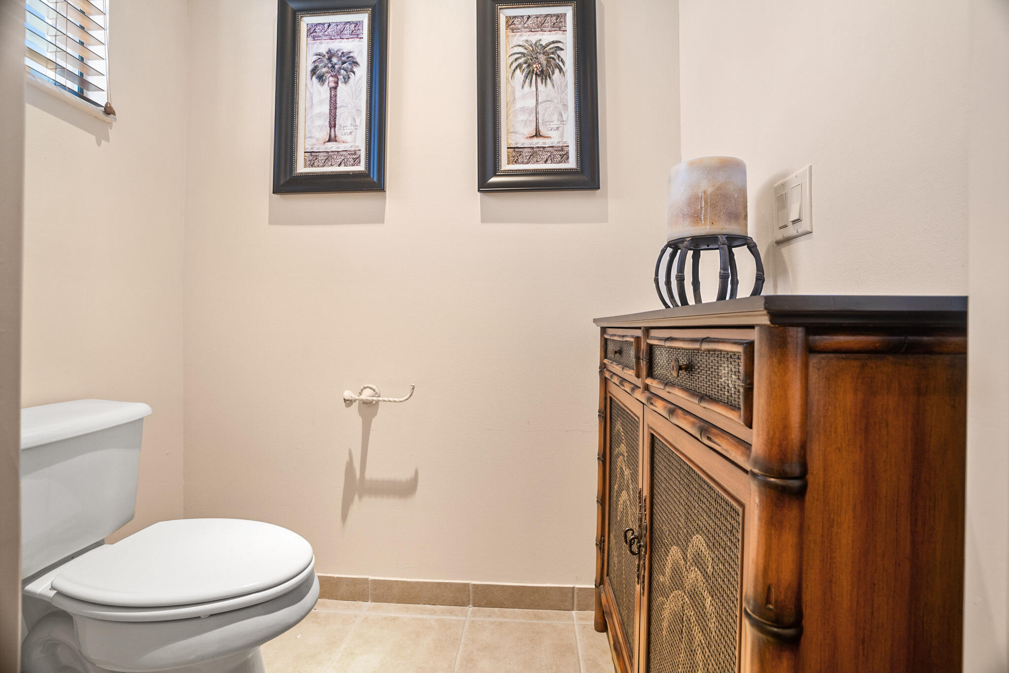 Versailles - Residential Lease