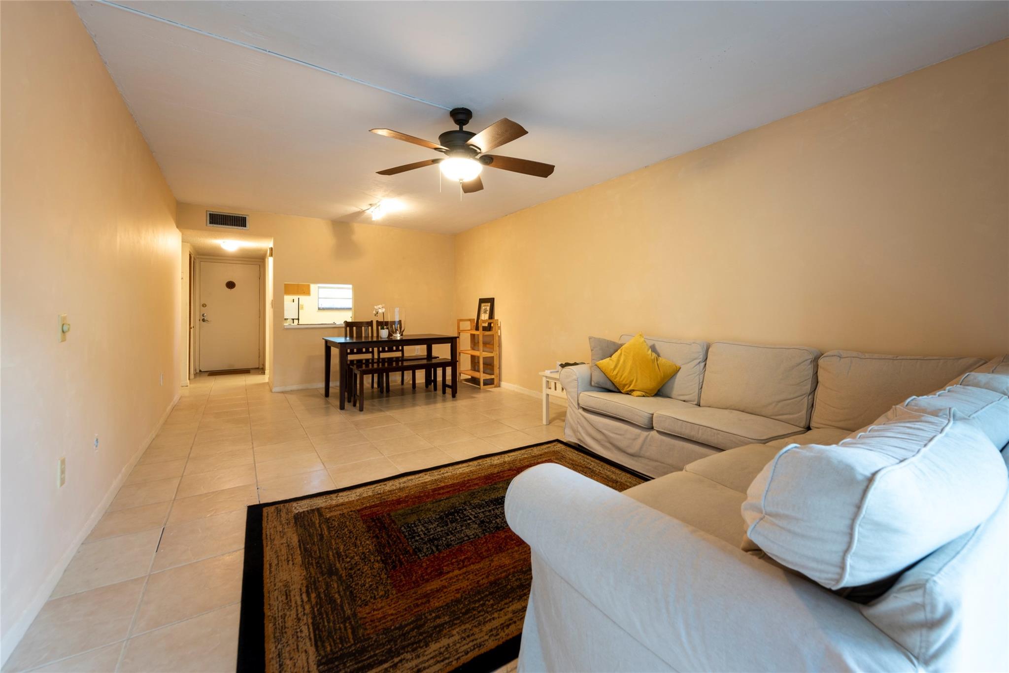 483 N Pine Island Rd 203C