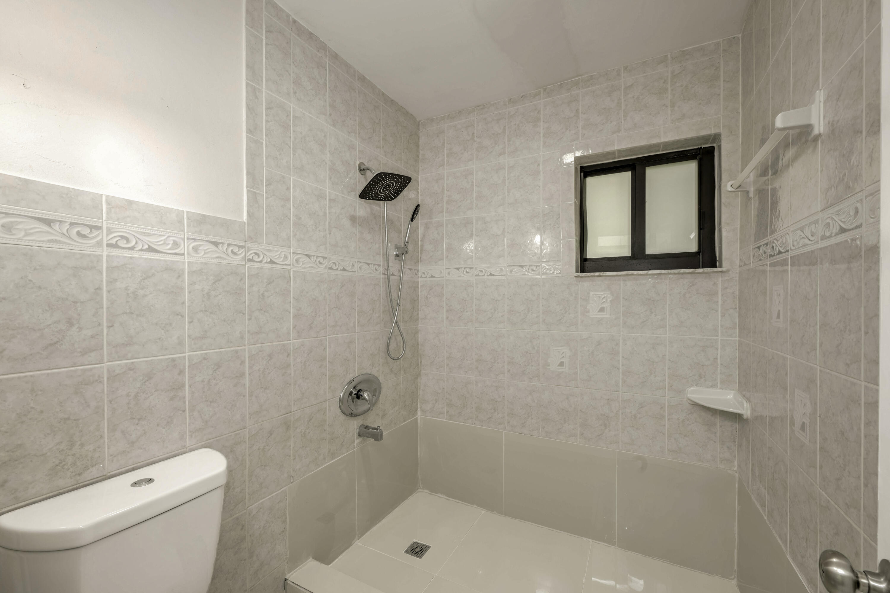 BREEZESWEPT PARK ESTATES - Residential