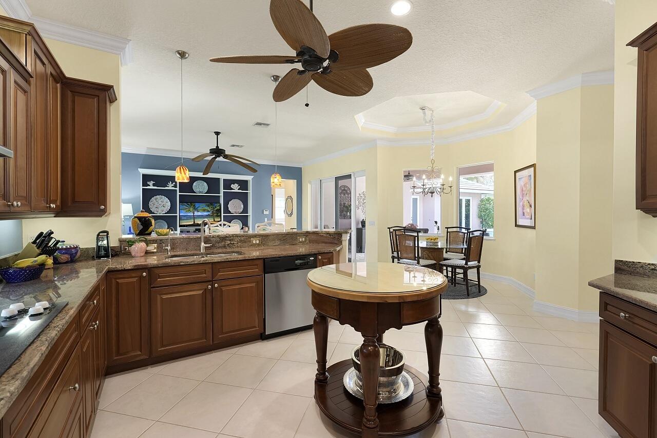 The Bermuda Club - Residential