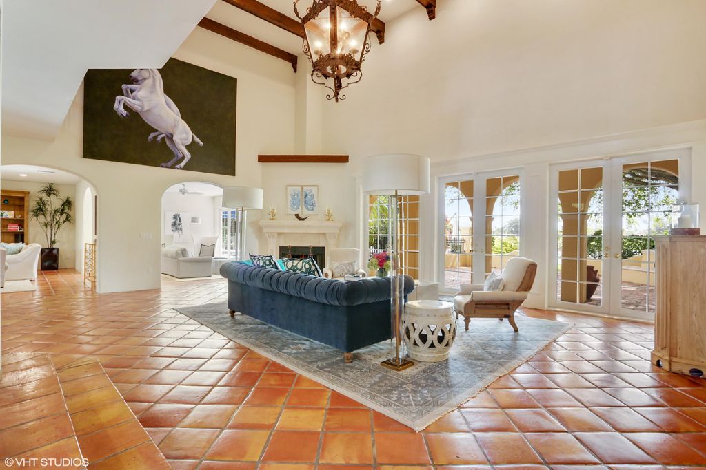 Photo of 11950 Maidstone Drive, Wellington, FL 33414 (MLS # R10316196)