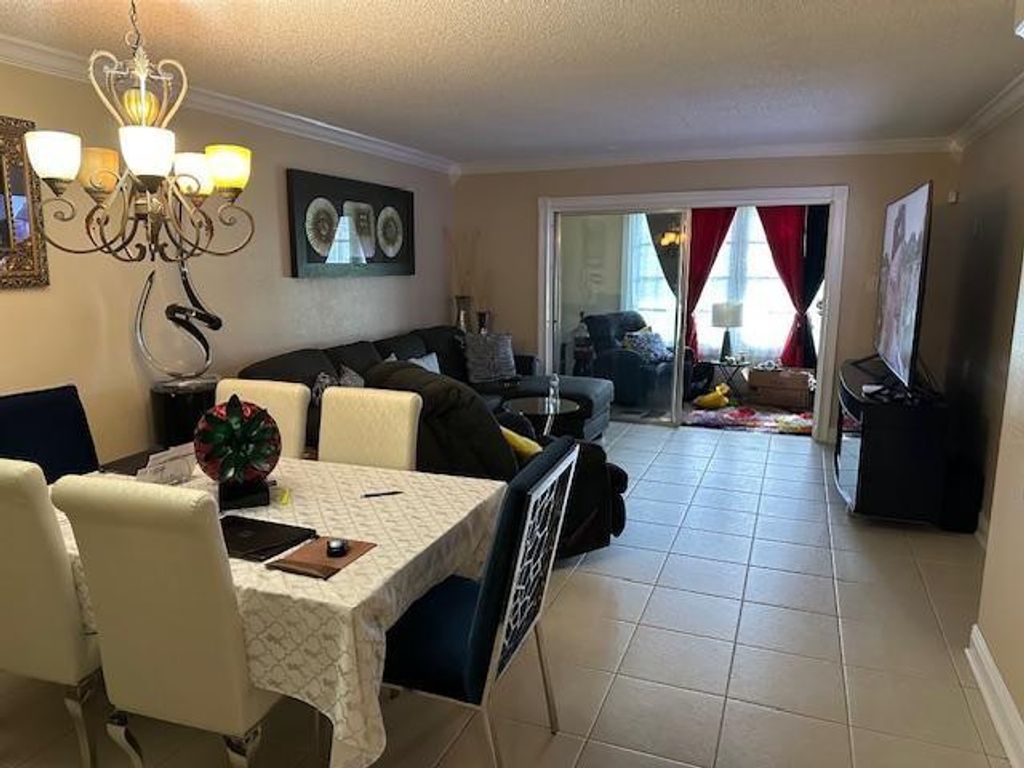 Photo of 7600 NW 5th Place #106, Margate, FL 33063 (MLS # B26030587)