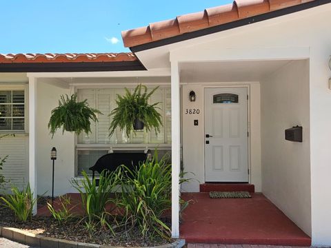 3820 Cleveland St Hollywood FL 33021