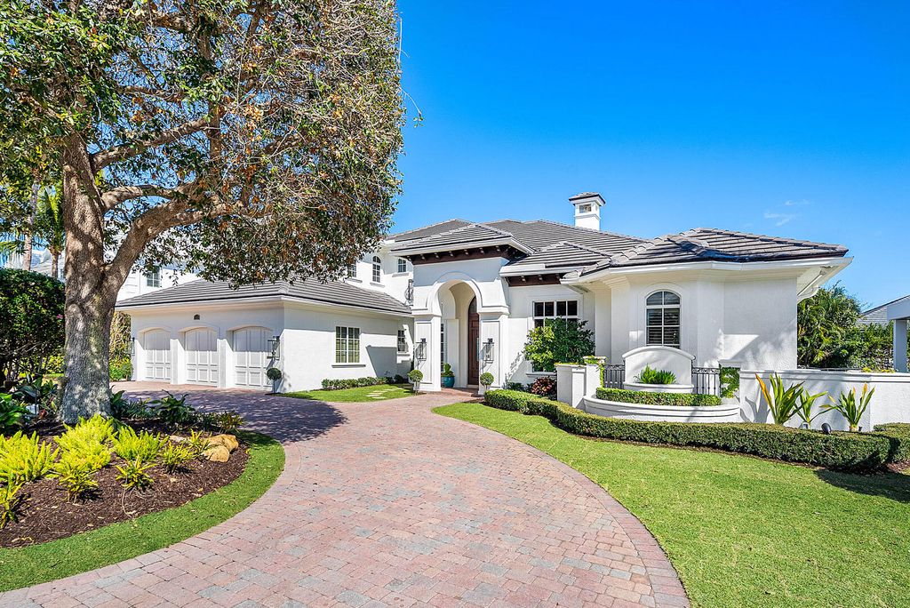 Photo of 2310 W Silver Palm Road, Boca Raton, FL 33432 (MLS # R11162877)