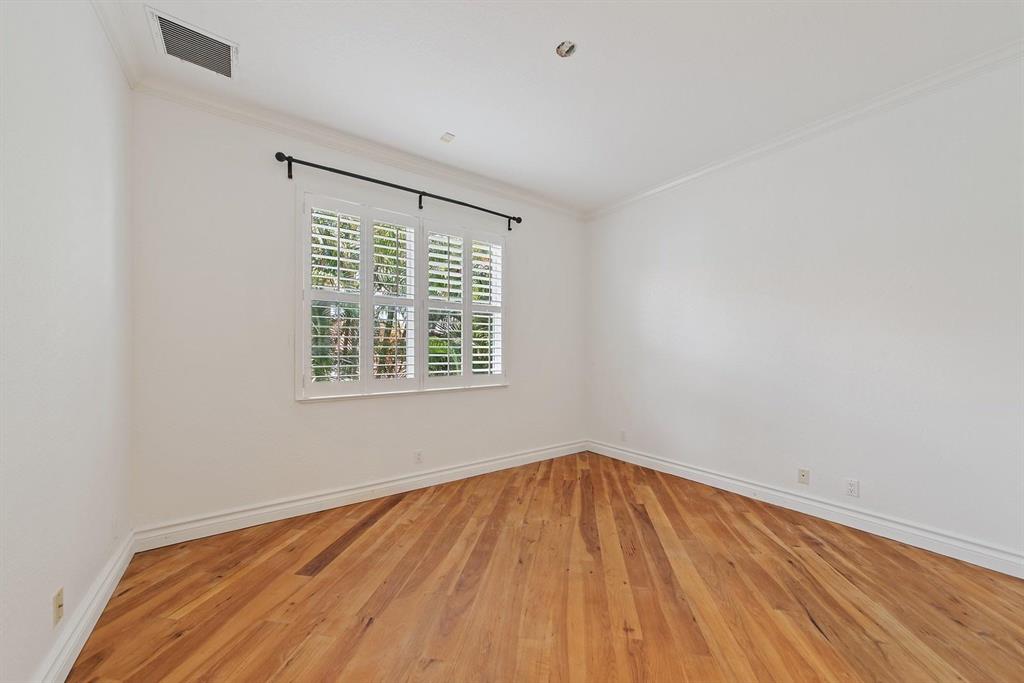 BRIARCLIFF AT WOODFIELD COUNTRY CLUB - Residential