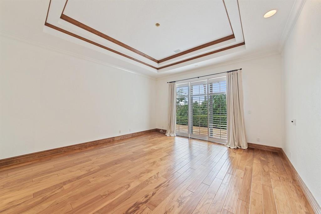 BRIARCLIFF AT WOODFIELD COUNTRY CLUB - Residential