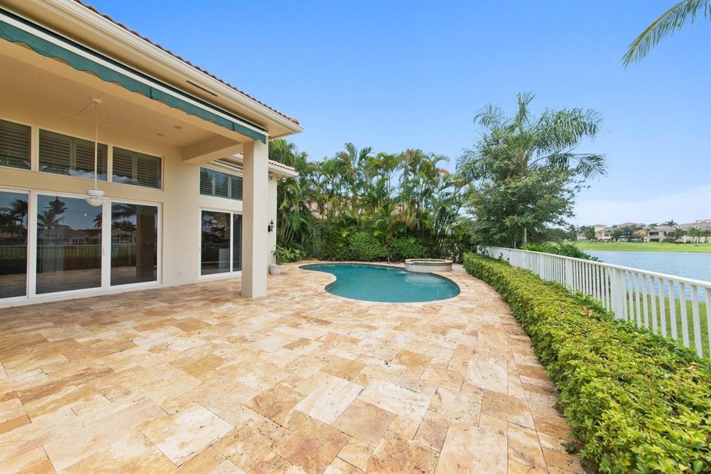 BRIARCLIFF AT WOODFIELD COUNTRY CLUB - Residential