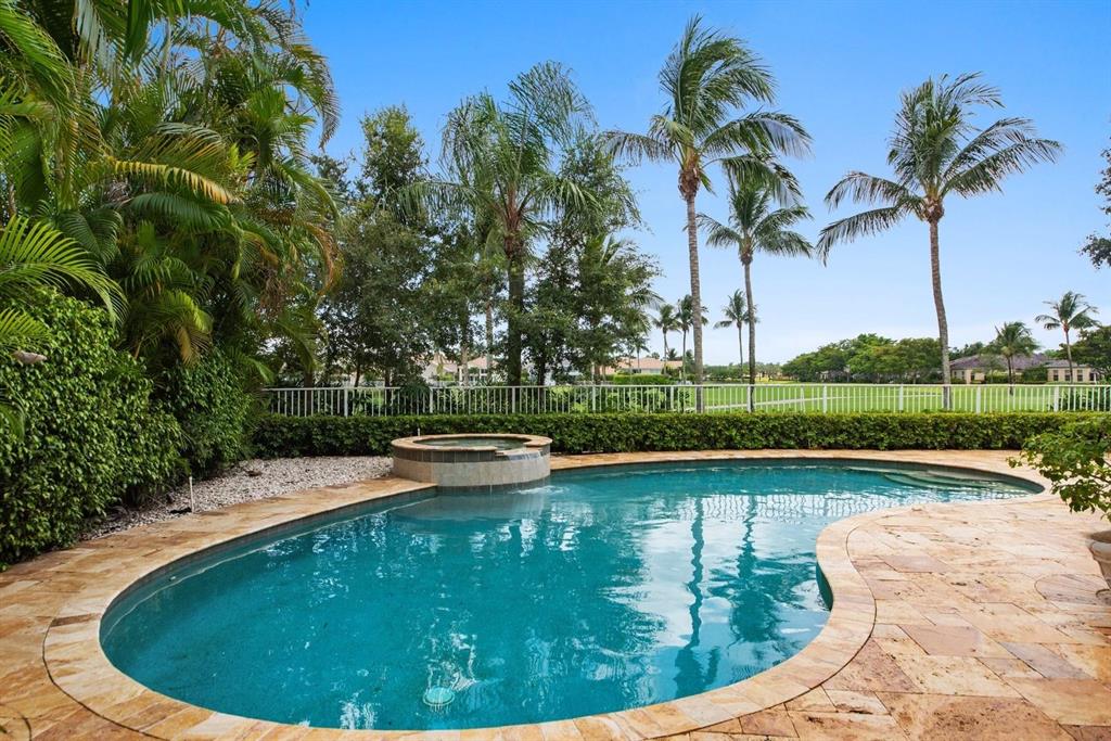 BRIARCLIFF AT WOODFIELD COUNTRY CLUB - Residential