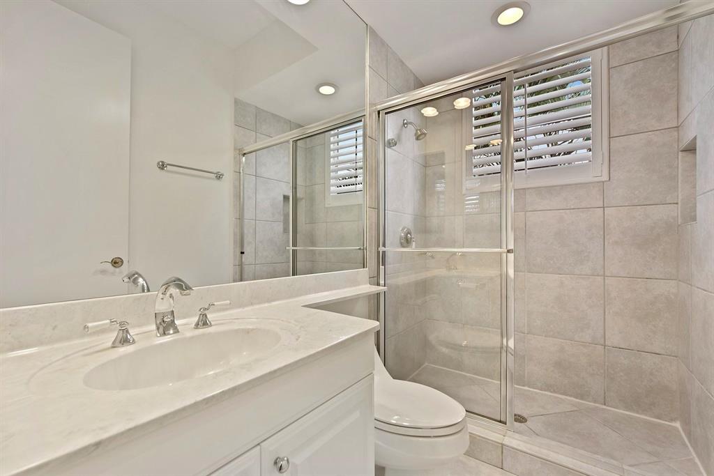 BRIARCLIFF AT WOODFIELD COUNTRY CLUB - Residential