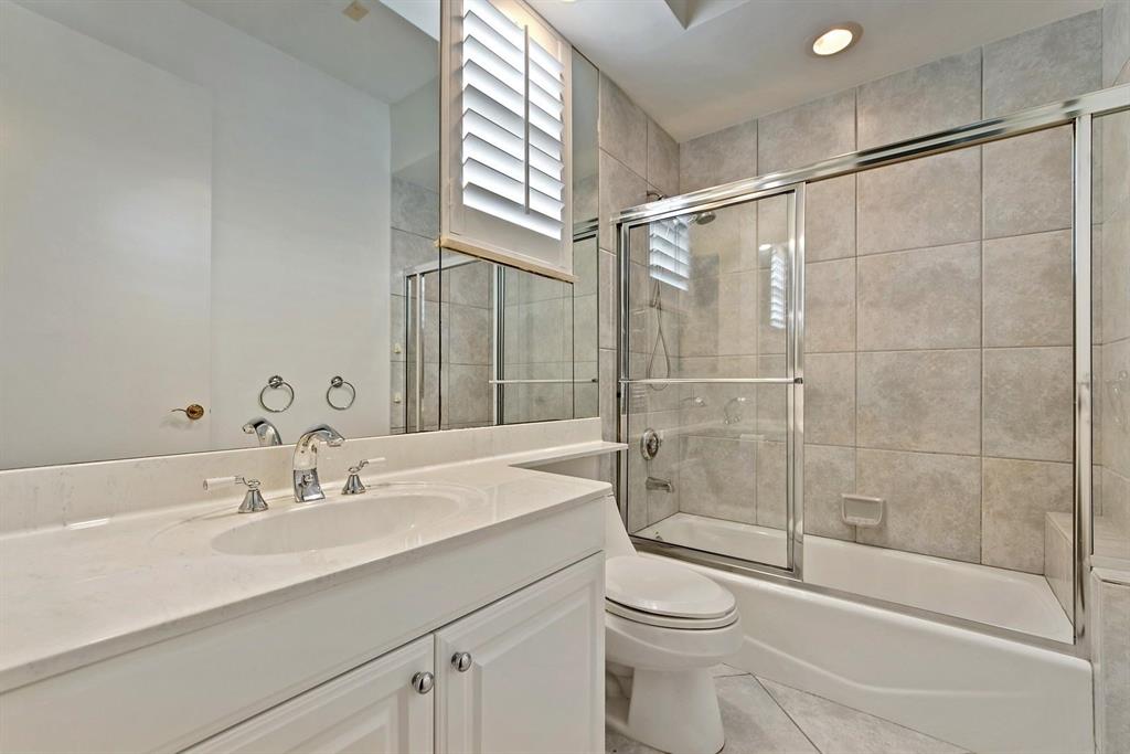 BRIARCLIFF AT WOODFIELD COUNTRY CLUB - Residential