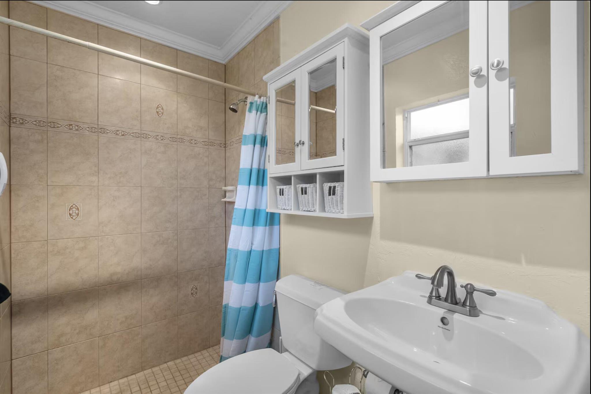 PORT ST LUCIE SECTION 3 - Residential Lease