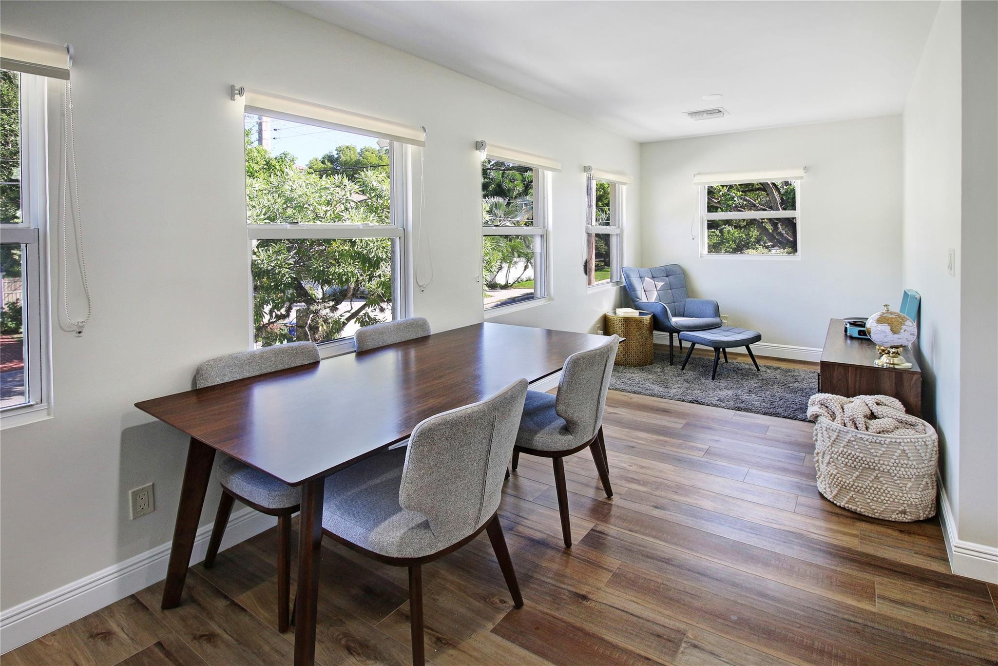 COLEE HAMMOCK - Residential Lease