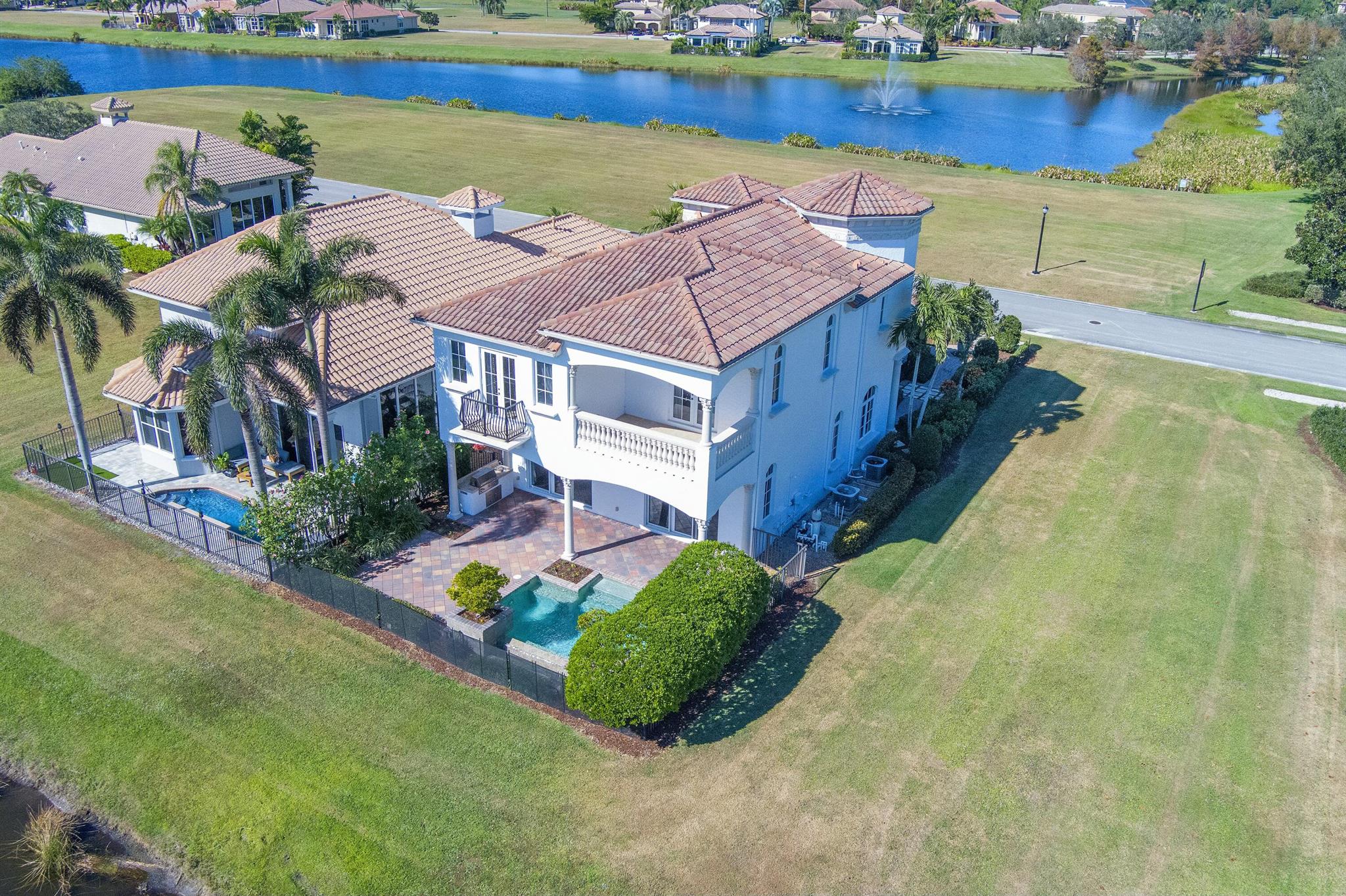 TESORO PLAT NO 6 - Residential