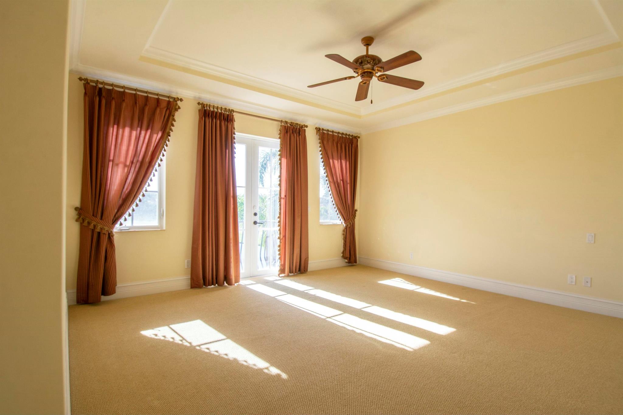 TESORO PLAT NO 6 - Residential