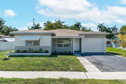 606 N 31st Court, Hollywood, FL MLS: R11082808