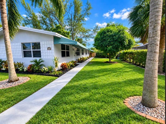 1022 NE 39TH ST APT 1, OAKLAND PARK, FL 33334 - Image 5008212e5bf2f8726caa6aa912a7bcce/326875758