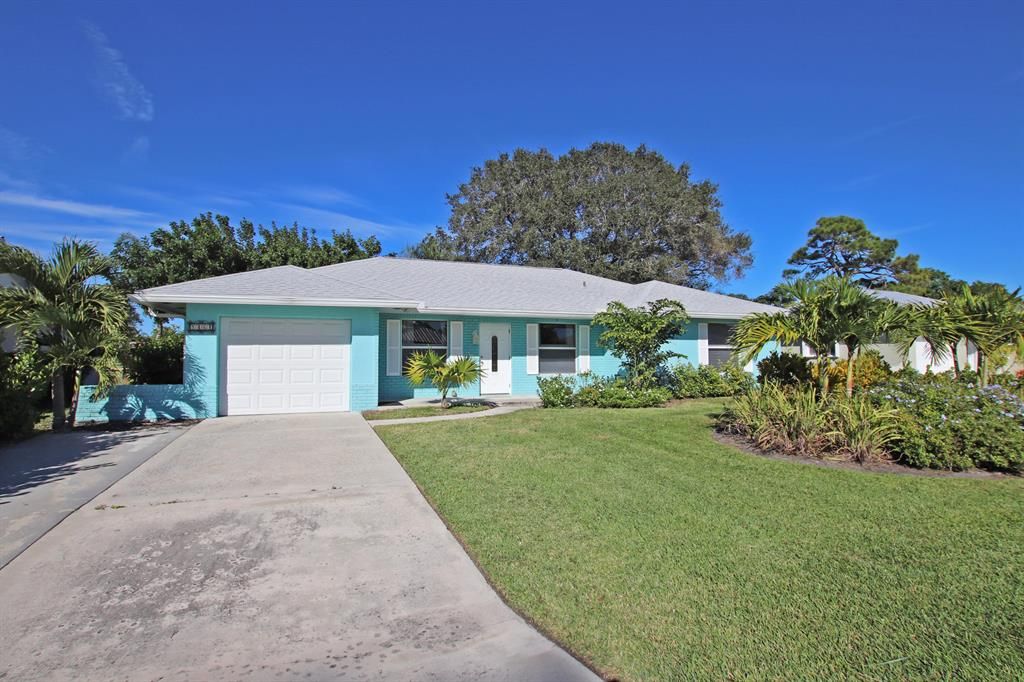 Photo of 9481 SE Little Club Way N, Tequesta, FL 33469 (MLS # R10764367)