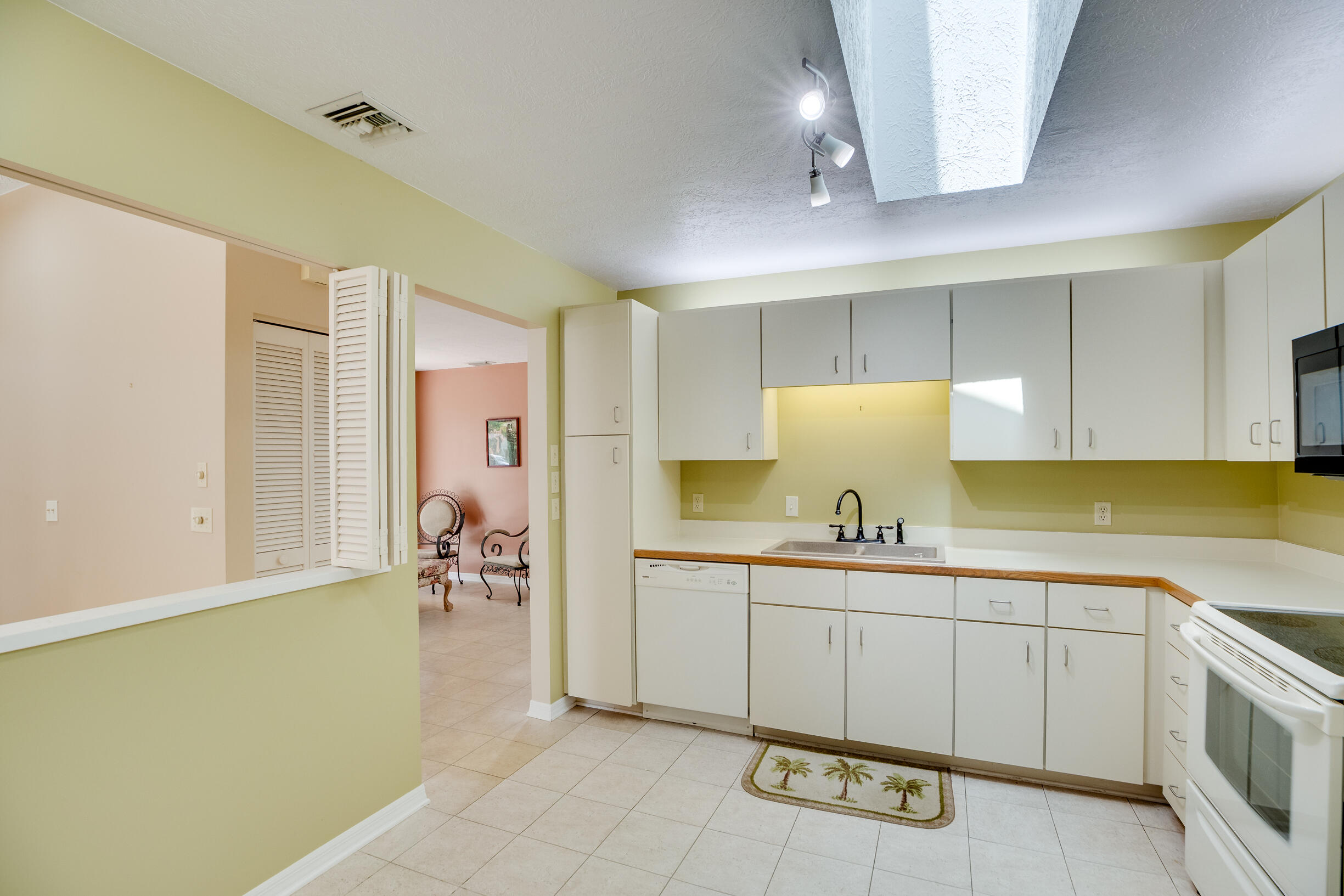 SIXTY OAKS SUBDIVISION - Residential