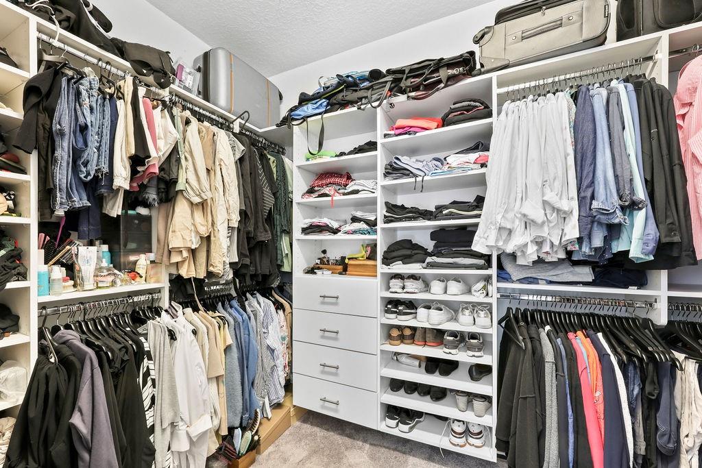 Coral Lago - Residential