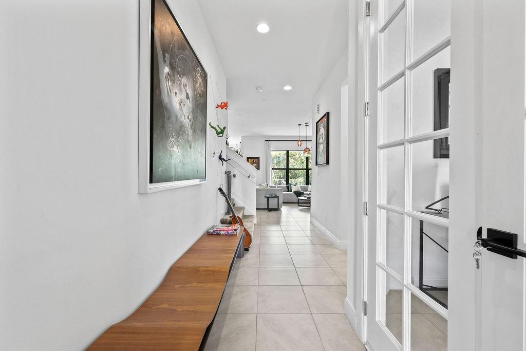 Coral Lago - Residential