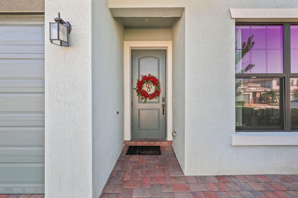 Coral Lago - Residential