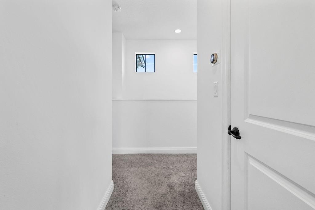 Coral Lago - Residential