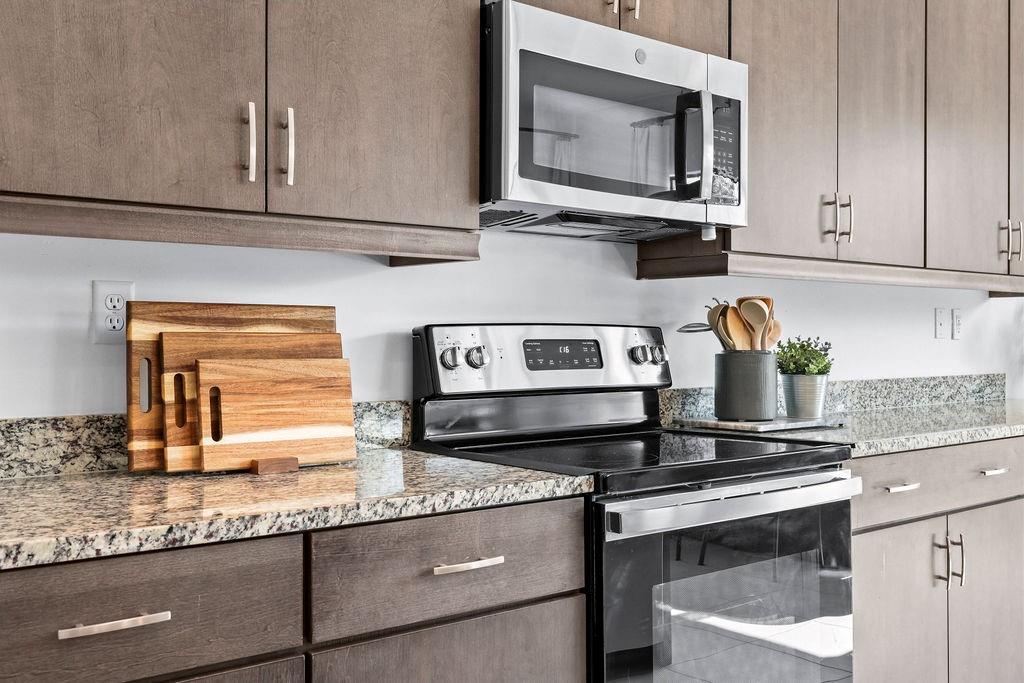 Coral Lago - Residential