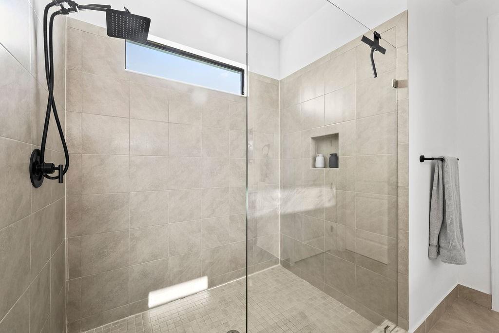 Coral Lago - Residential