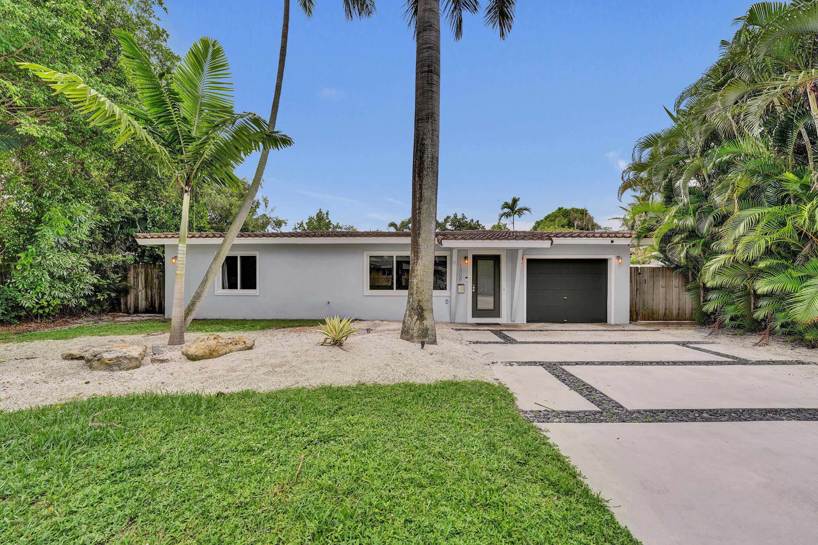 1908 NE 27th Drive