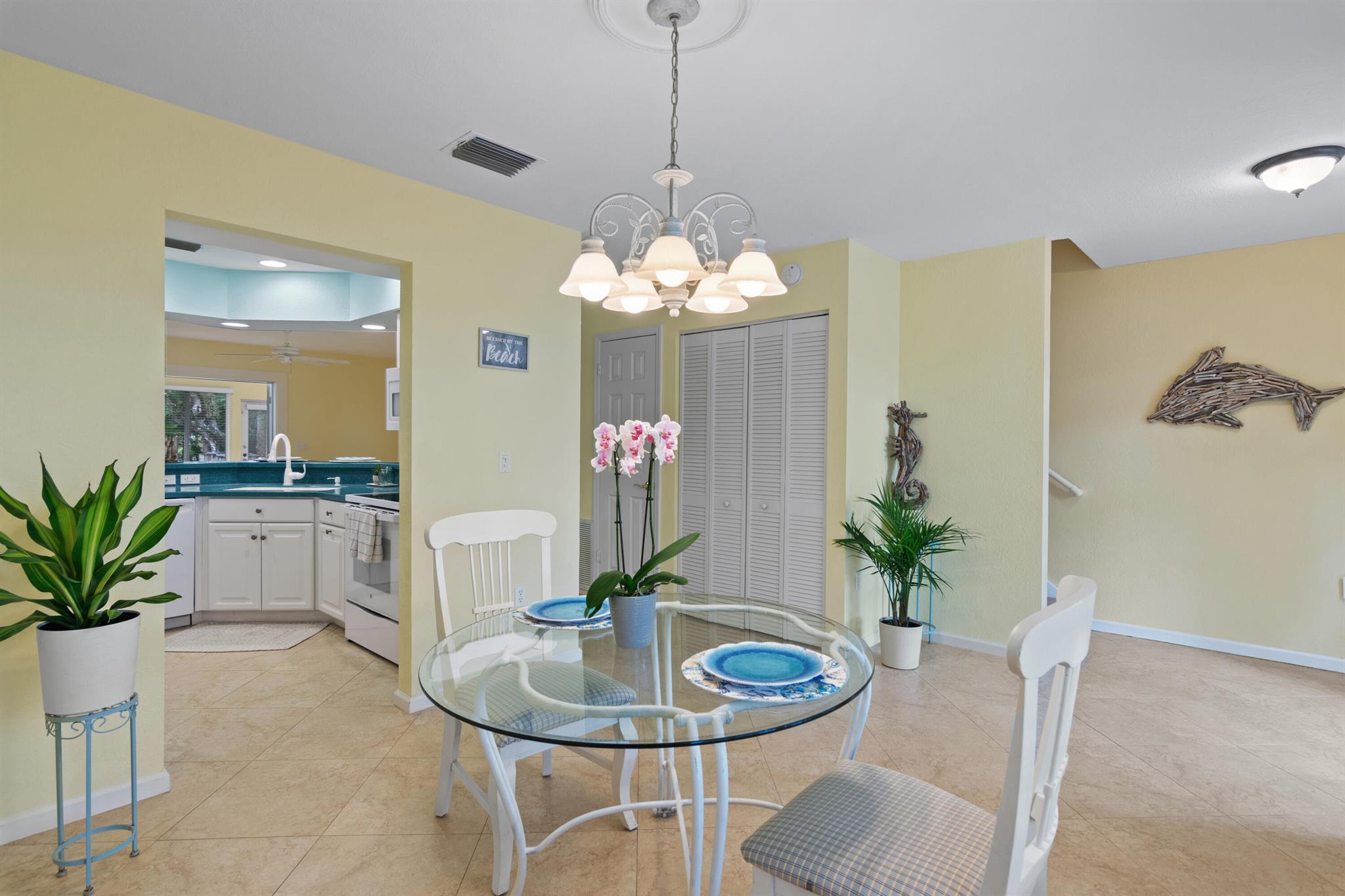 Photo 15 of 45 of 1304 Coral Park Lane 102 condo