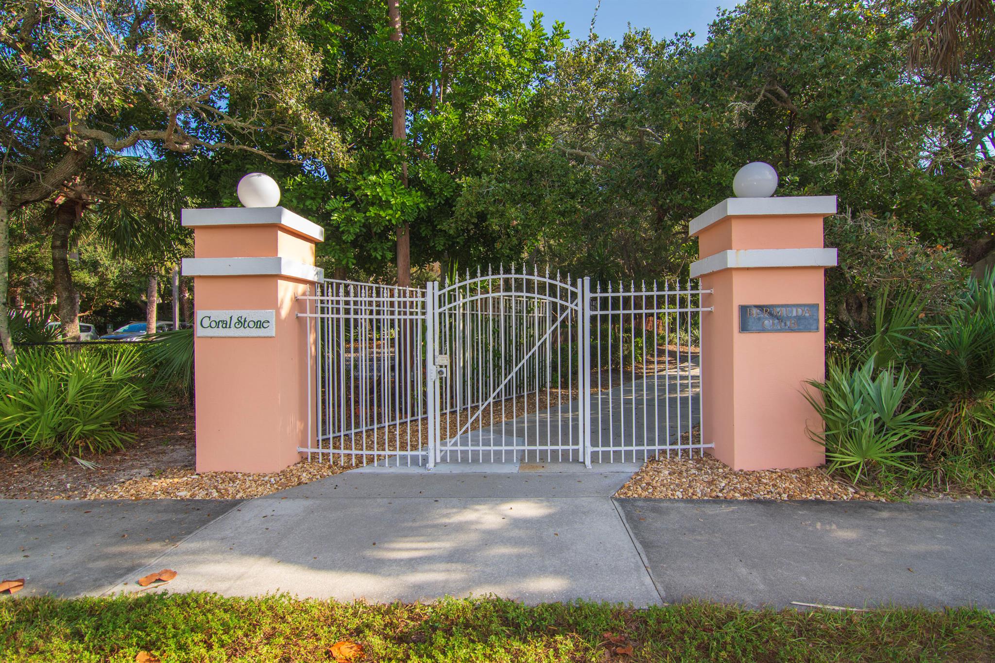 Photo 42 of 45 of 1304 Coral Park Lane 102 condo