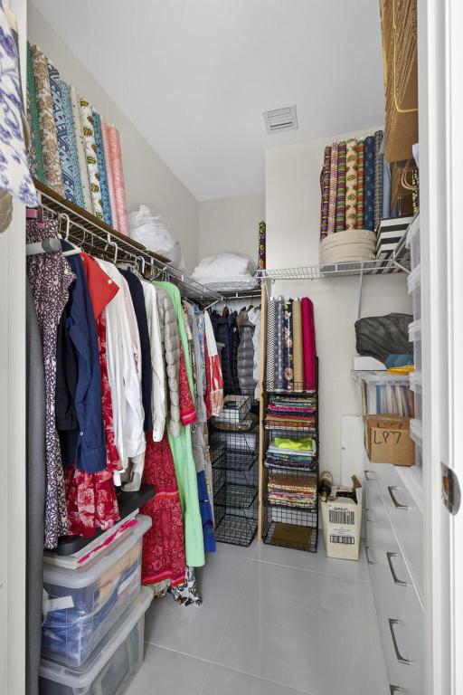 CITYPLACE SOUTH TOWER - Residential