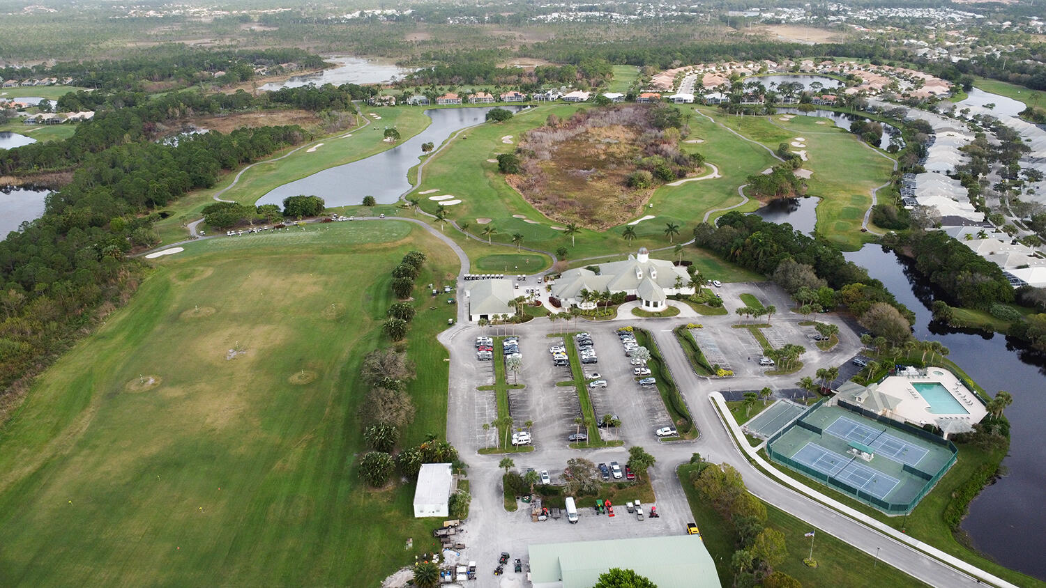 DOUBLE TREE - Residential