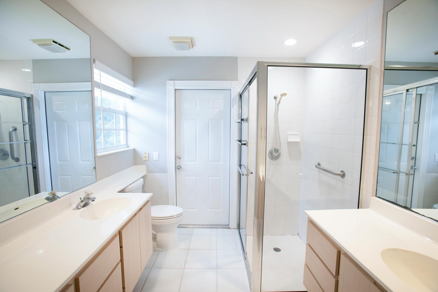 DOUBLE TREE - Residential