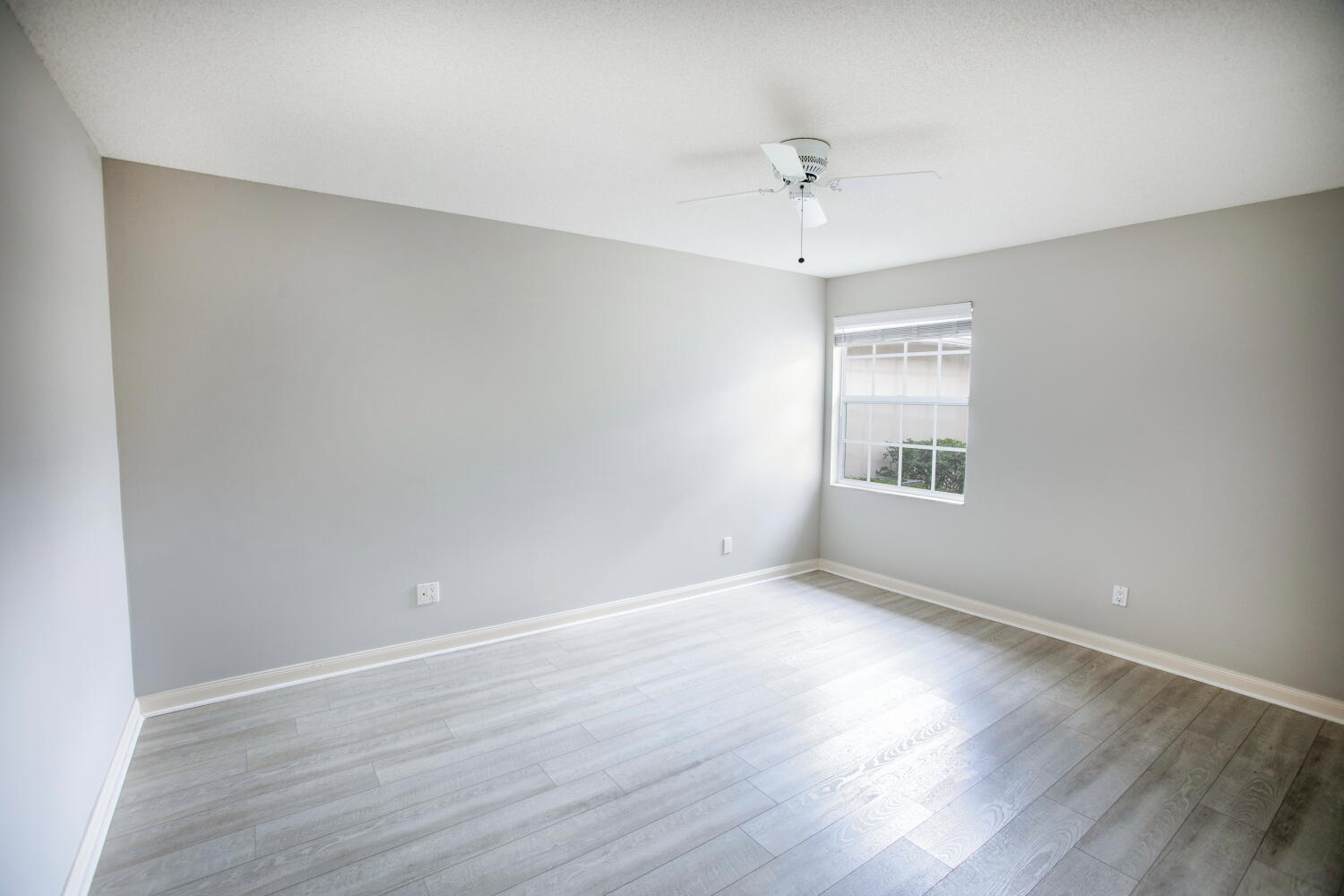 DOUBLE TREE - Residential