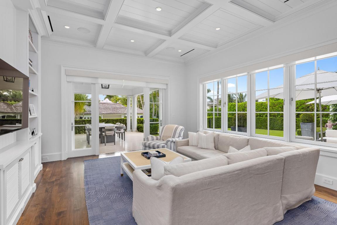 NORTH SHORE - Residential