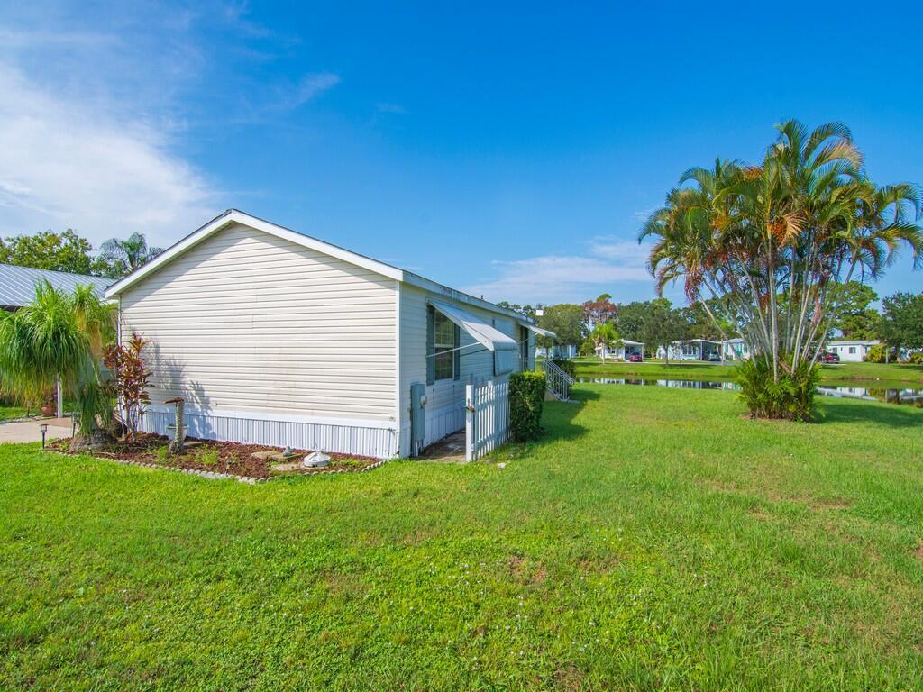 Spanish Lakes Riverfront - Residential